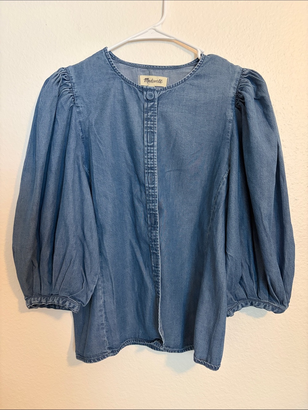Madewell Size 4 Light Blue Denim Puff-Sleeve Button-Front Shirt